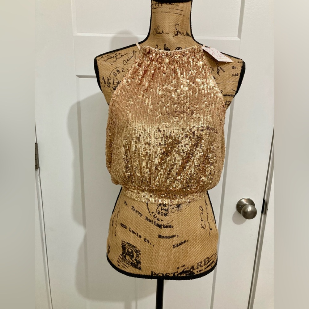 NWT Free People Dazzle the Night Gold Sequin Halter Top - Picture 2 of 9